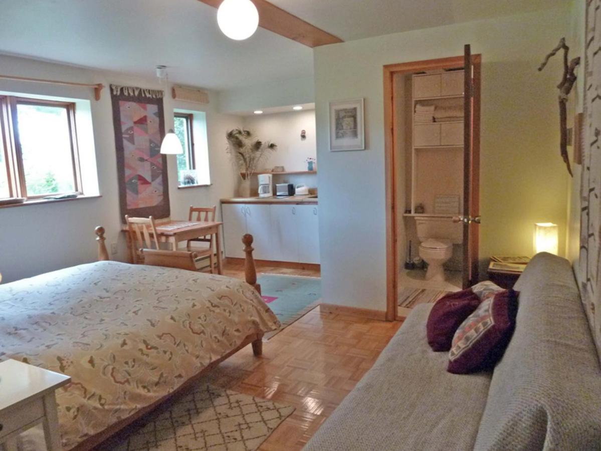 B&B Pinorama ซัตตัน ภายนอก รูปภาพ